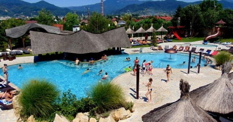 Piscina Castel Transilvania, Baia Mare